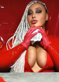 Mistress Dominika
